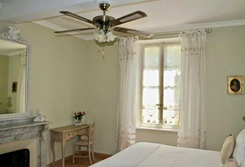 ガーデンビューデラックスルーム, Sainte Hélène Chambres D Hôtes & Appartement