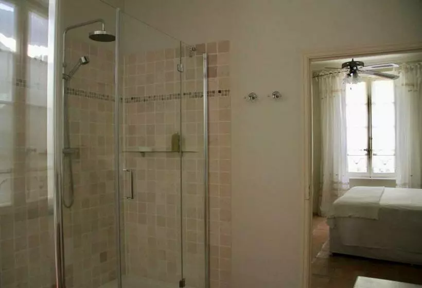 ガーデンビューデラックスルーム, Sainte Hélène Chambres D Hôtes & Appartement