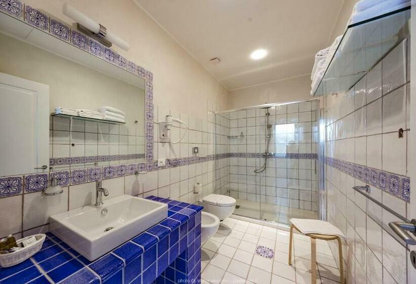 Трехместный Номер Классика, Casale Milocca