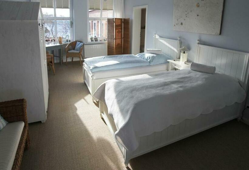 Номер Стандарт, Alte Landschule