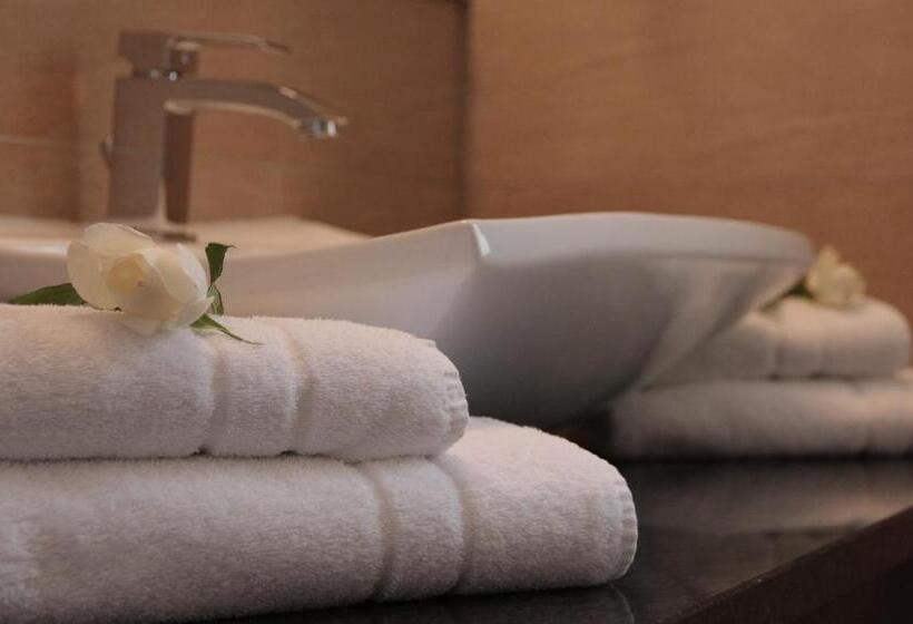 غرفة كلاسيكية مع بلكونة, & Café Strandeck