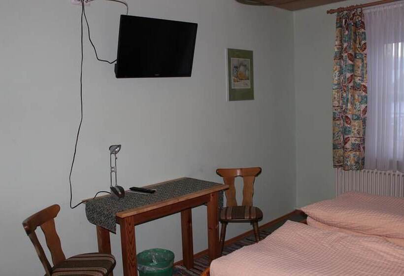 스탠다드 룸, Zur Waldesruh