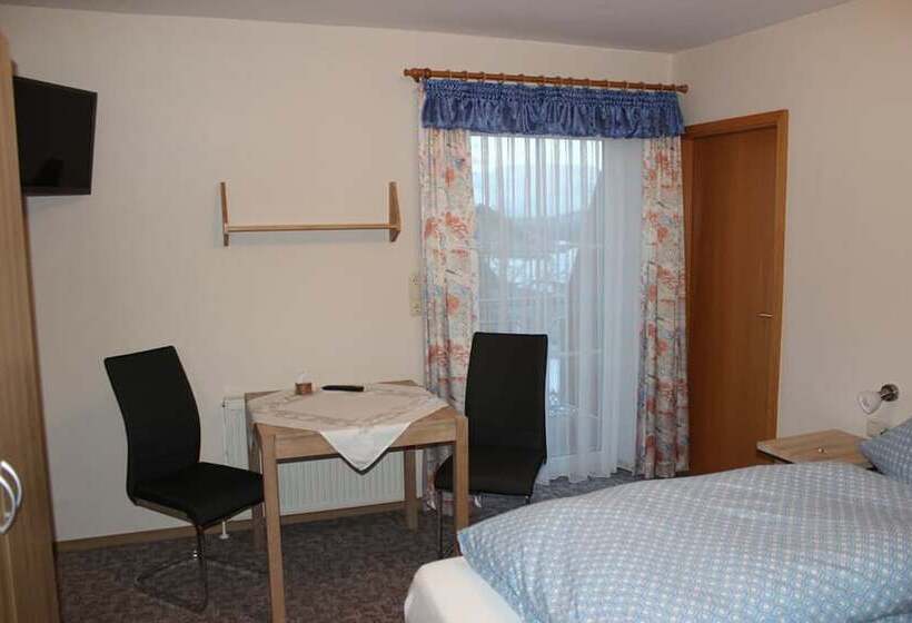 스탠다드 룸, Zur Waldesruh