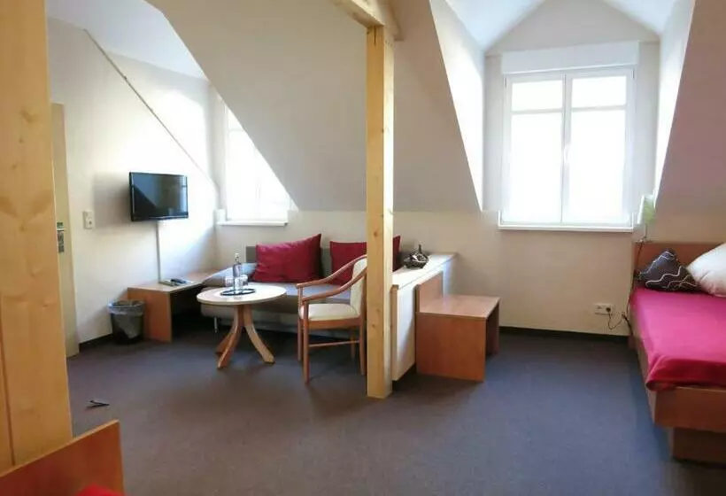 コンフォートトリプルルーム, Gästehaus Auszeit