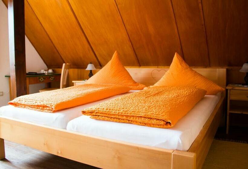 标准间, Klosterweiherhof