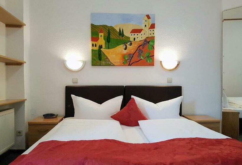 4인용 스탠다드 룸, Landgasthof Zur Post