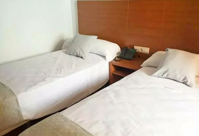 اتاق استاندارد, Sagunto
