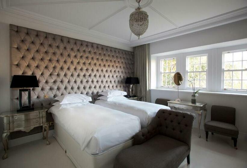 スタンダードルーム, Cliff At Lyons