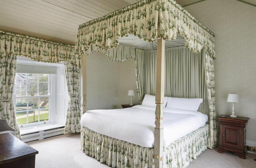 2ベッドルームハウス, Cliff At Lyons