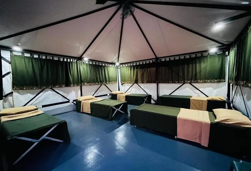 Tente Standard, Camp Backpackers Port Barton