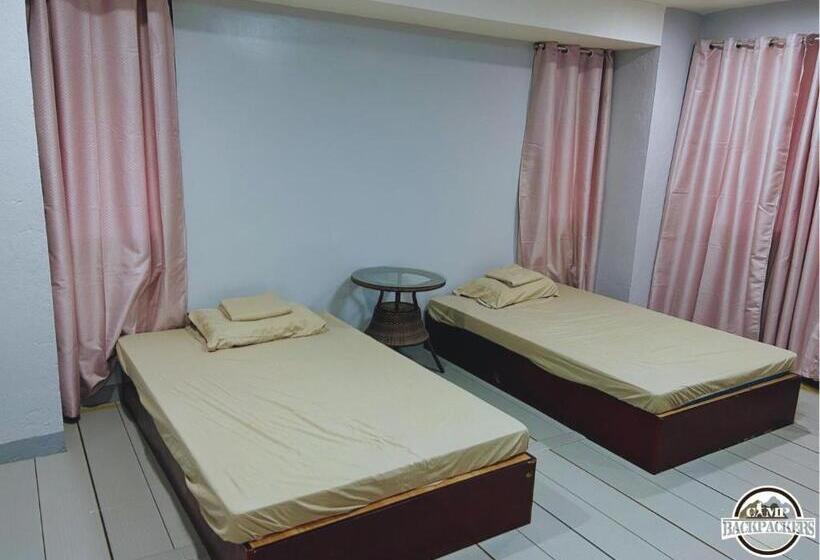 이코노미 룸, Camp Backpackers Port Barton