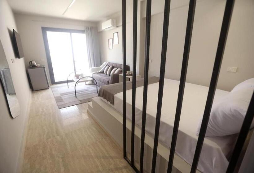 اتاق سوپریور سه تخته, Seven Stays Sidi Abd El Rahman