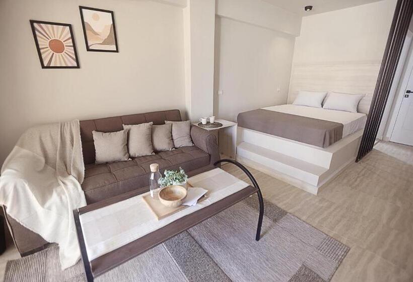 اتاق سوپریور سه تخته, Seven Stays Sidi Abd El Rahman