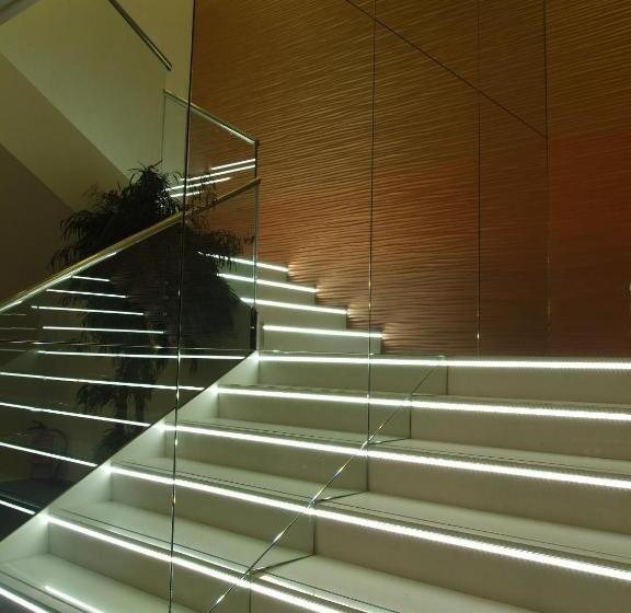 スタンダードシングルルーム, Restaurante Los Angeles