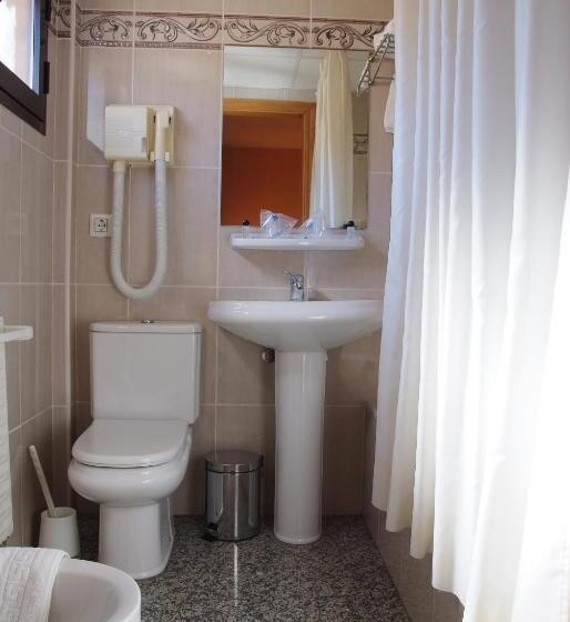 スタンダードルーム, Restaurante Los Angeles