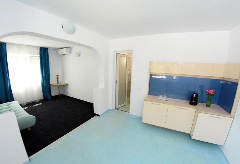 Люкс Superior, Apartamente Liliacul