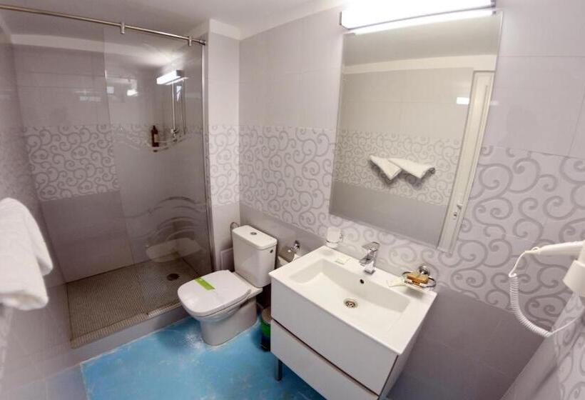 Люкс Superior, Apartamente Liliacul