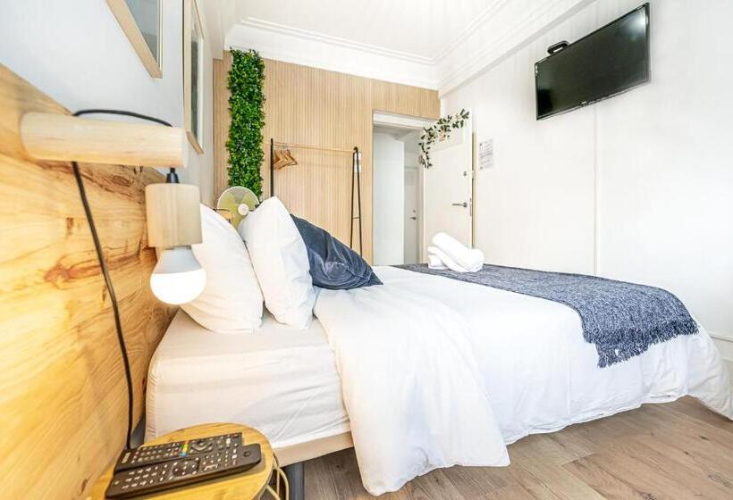 Номер Стандарт с Балконом, Santos Mattos Guesthouse & Apartments By Lisbon With Sintra