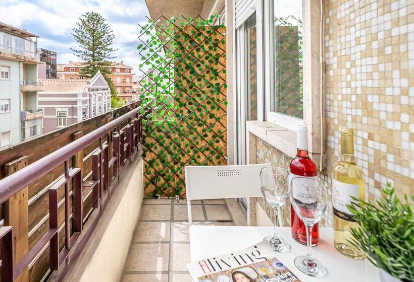 Номер Стандарт с Балконом, Santos Mattos Guesthouse & Apartments By Lisbon With Sintra