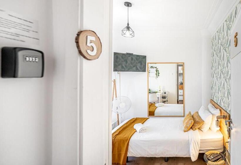 싱글 디럭스 룸, Santos Mattos Guesthouse & Apartments By Lisbon With Sintra