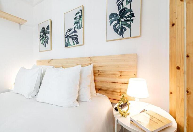 Студио Стандарт с Террасой, Santos Mattos Guesthouse & Apartments By Lisbon With Sintra