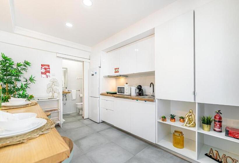 Студио Стандарт с Террасой, Santos Mattos Guesthouse & Apartments By Lisbon With Sintra