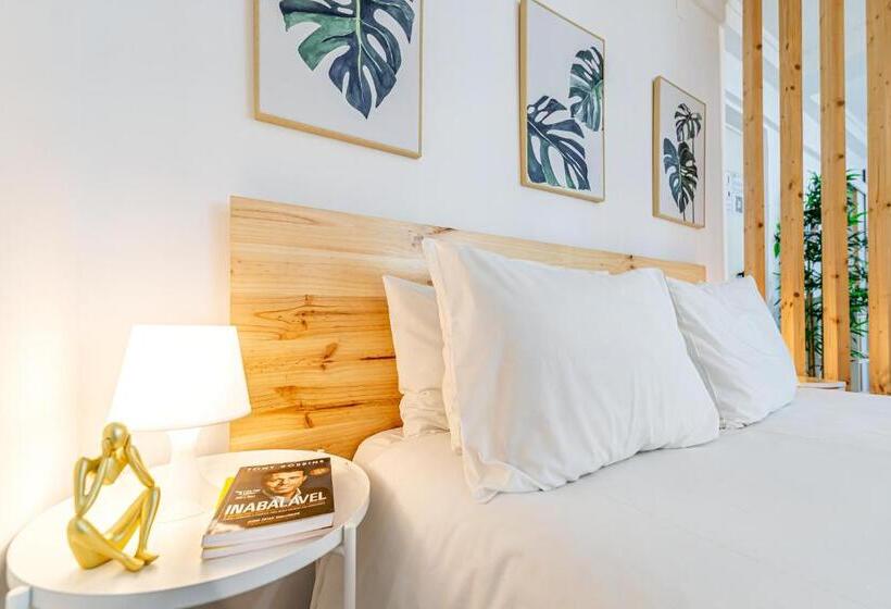 Студио Стандарт с Террасой, Santos Mattos Guesthouse & Apartments By Lisbon With Sintra