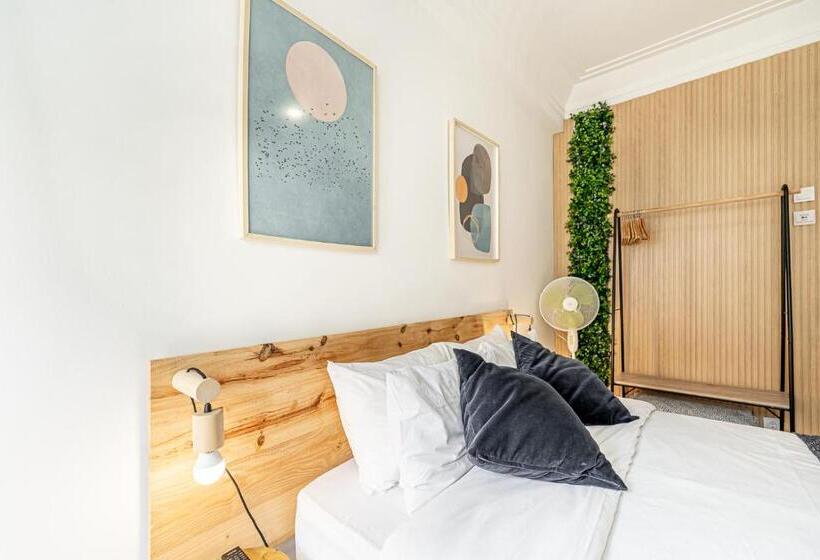 Номер Стандарт с Балконом, Santos Mattos Guesthouse & Apartments By Lisbon With Sintra