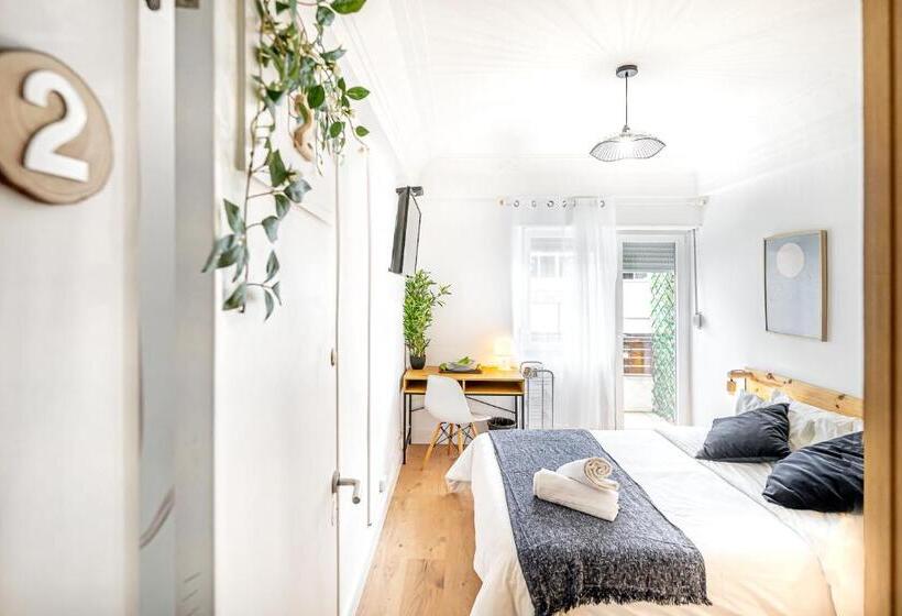 스탠다드 발코니 룸, Santos Mattos Guesthouse & Apartments By Lisbon With Sintra
