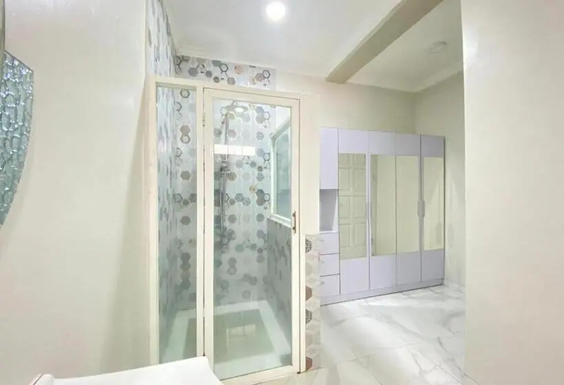 デラックスファミリールーム, Super Wonderful 5 Bedrooms With Bathroom Villa Marion Tomohon