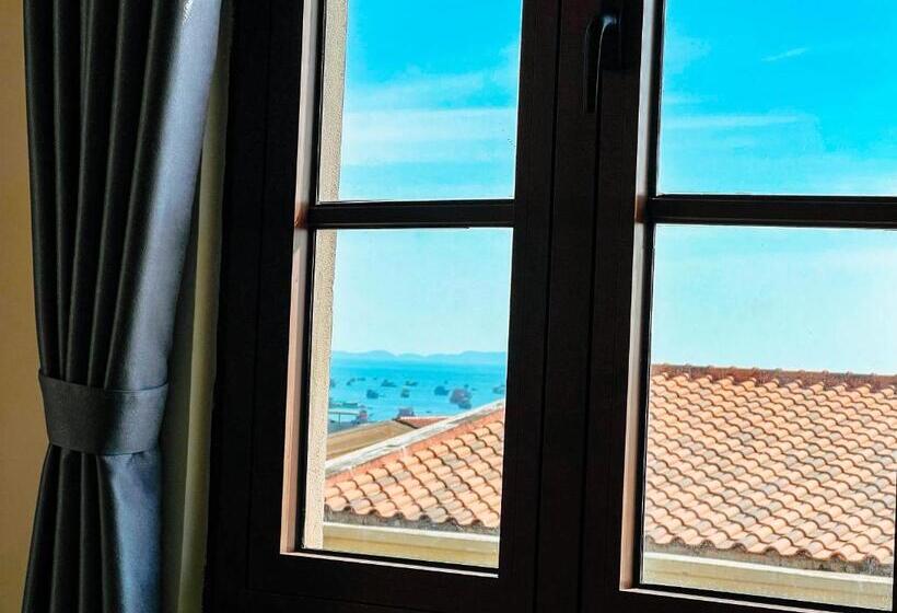 اتاق استاندارد چهار تخته با چشمانداز دریا, Sea Sunset Hotel Phu Quoc Welcome To A Mixing World Of Friends