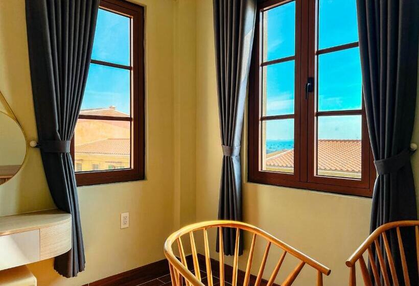 اتاق استاندارد چهار تخته با چشمانداز دریا, Sea Sunset Hotel Phu Quoc Welcome To A Mixing World Of Friends