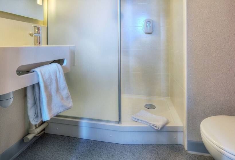 4인용 스탠다드 룸, B&b Hotel Marseille Les Ports