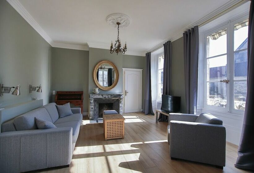 جناح سوبيريور, Manoir De L'echauguette