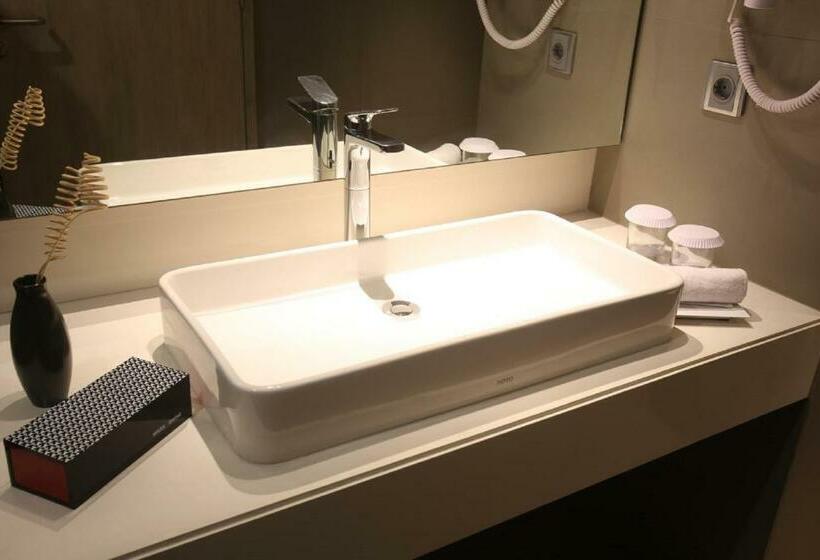 豪华房间, Fox Hotel Pekanbaru