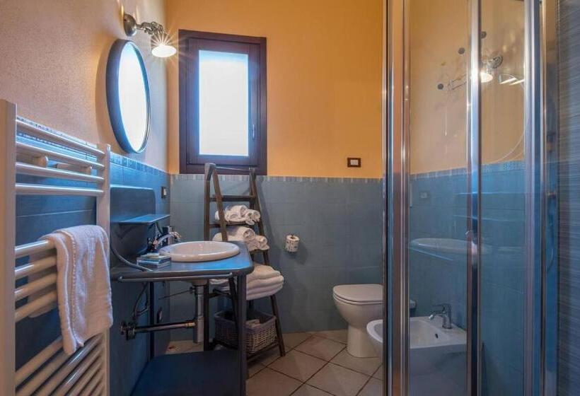 דירת חדר נוף לים, Leonardo Resort