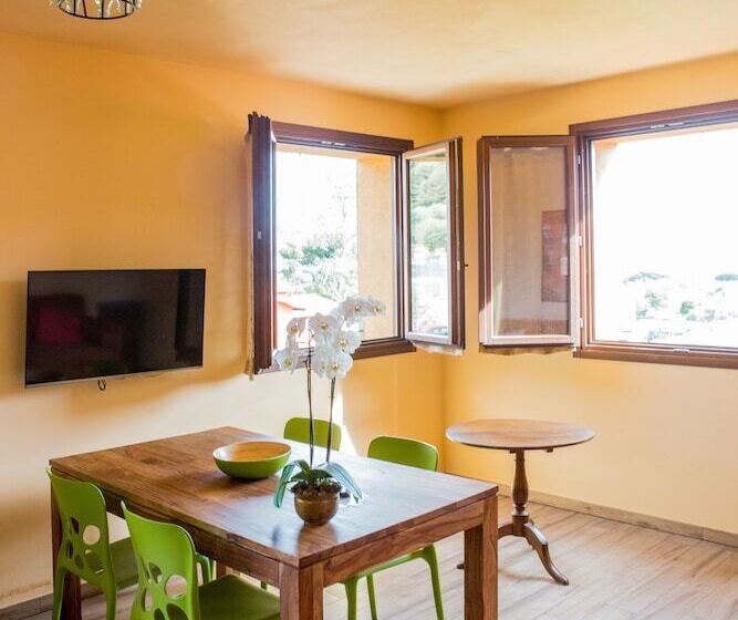 דירת חדר נוף לים, Leonardo Resort