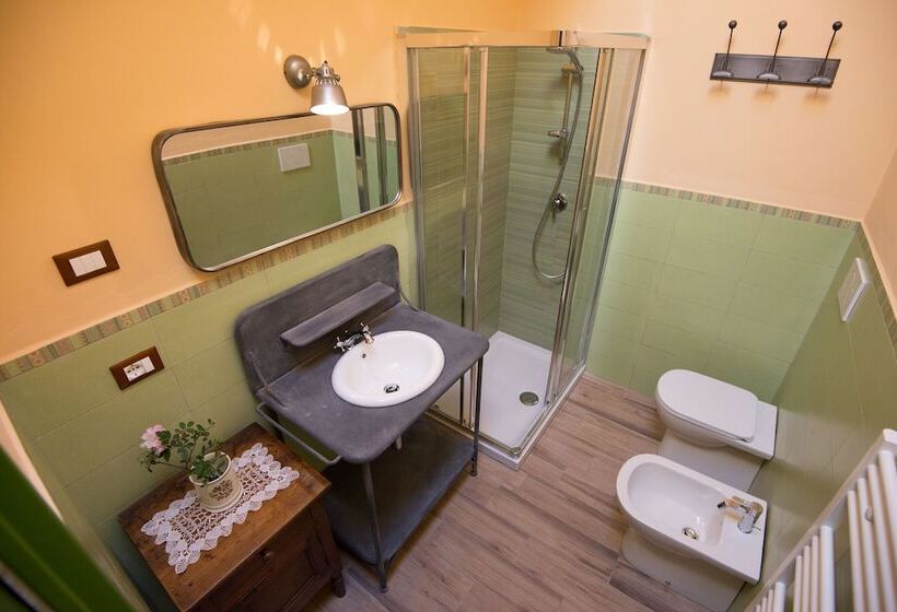 דירת חדר נוף לים, Leonardo Resort