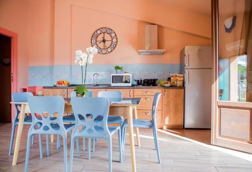 דירת חדר נוף לים, Leonardo Resort