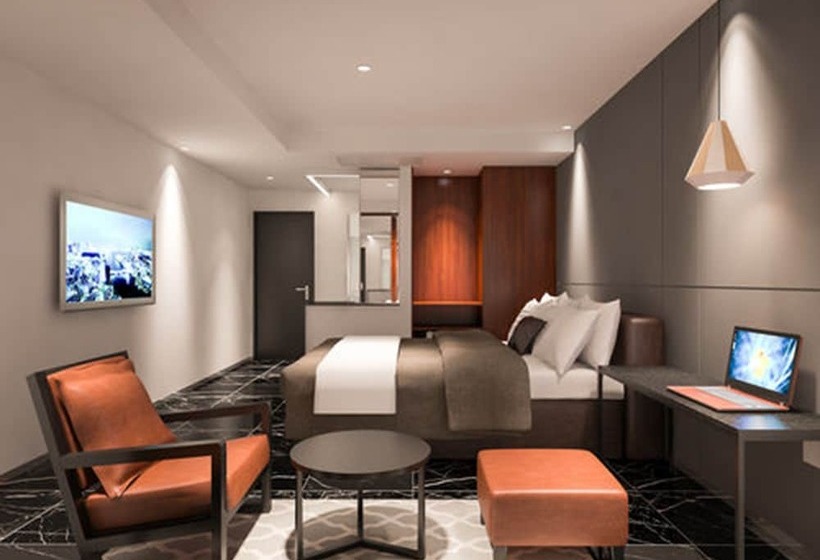 스탠다드 룸, The Empress