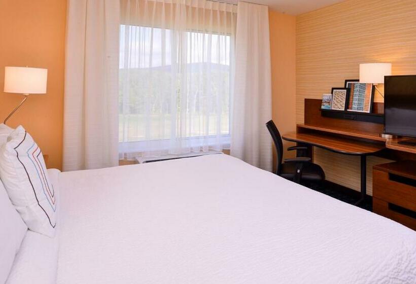 غرفة قياسية سرير كينج, Fairfield Inn & Suites By Marriott Plymouth White Mountains