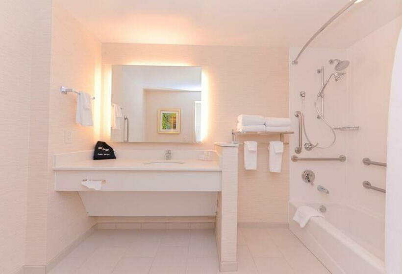 جناح سرير كينج, Fairfield Inn & Suites By Marriott Plymouth White Mountains