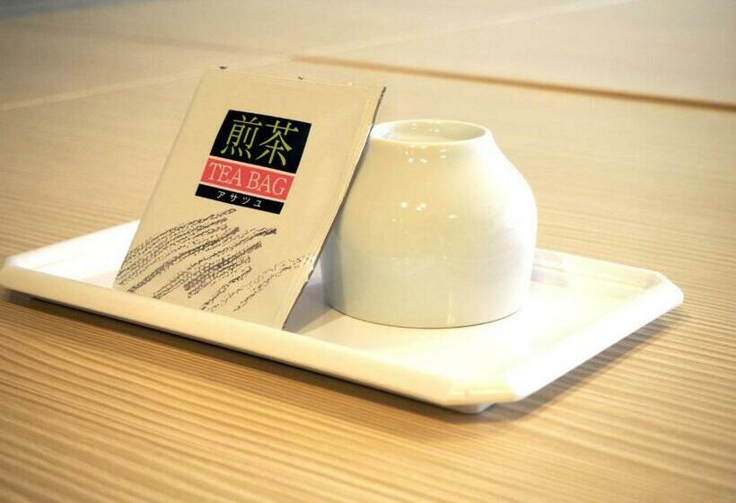 חדר סטנדרט, Green With