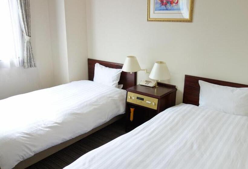 חדר סטנדרט, Green With