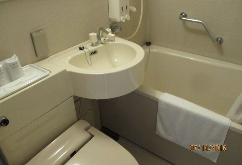 חדר סטנדרט יחיד, Green With