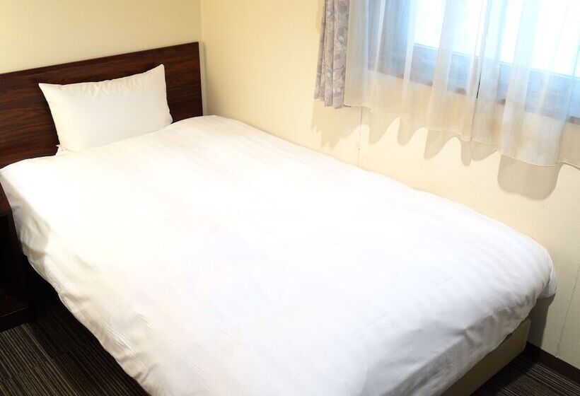 חדר סטנדרט יחיד, Green With