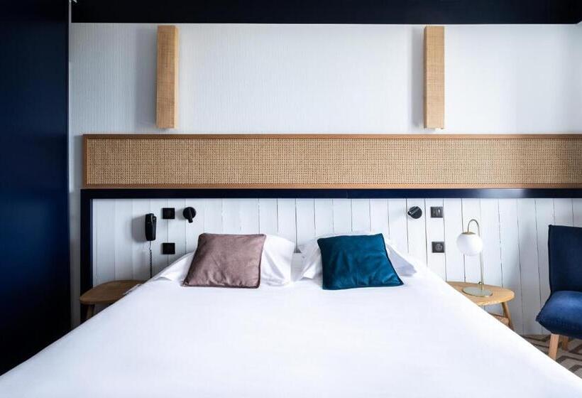 غرفة سوبيريور ثلاثية, Hôtel Le Français