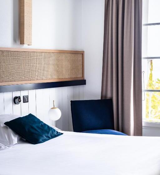 غرفة سوبيريور ثلاثية, Hôtel Le Français