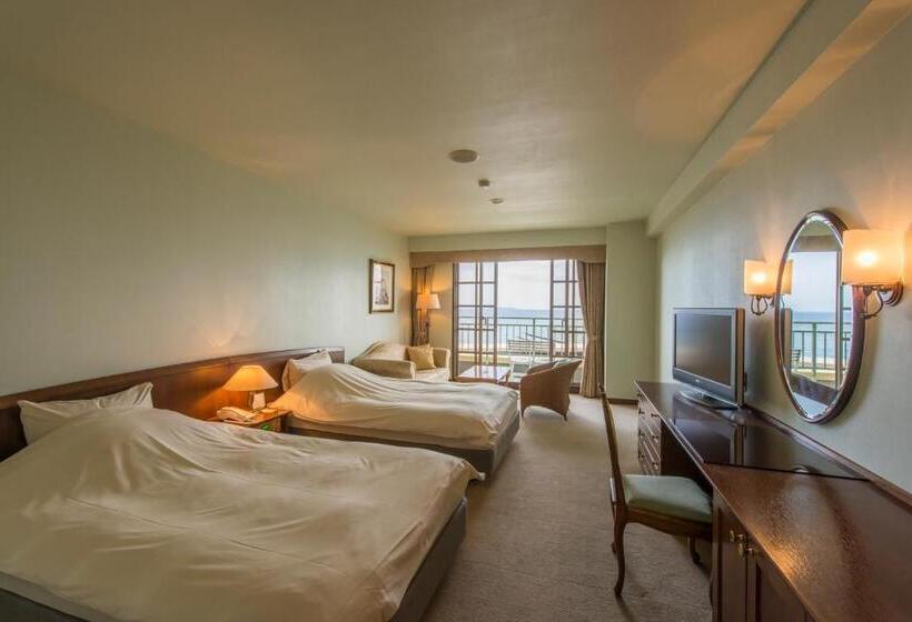 חדר סטנדרט, La Classe De Cienega