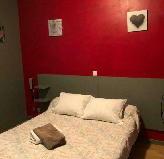 חדר סטנדרט, La Trinite